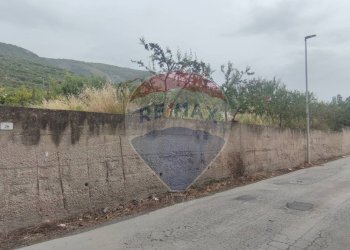 Vista delle montagne - Terreno edificabile Astolella, Santa Maria a Vico - foto 1