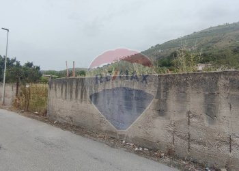 Vista delle montagne - Terreno edificabile Astolella
 
2, Santa Maria a Vico - foto 14