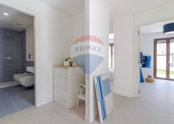 Hall / corridoio - Appartamento via Principe di Piemonte
 
52, Casoria - foto 41