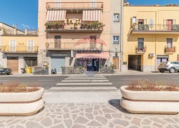 Edificio all\'aperto - Bar Tavola Calda - Fredda Via di Tarquinia, Canino - foto 13