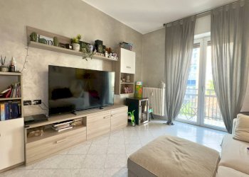 Soggiorno - Two-room apartment Via Fabio Filzi
 
5, Cinisello Balsamo - photo 8