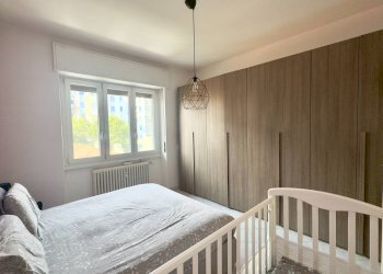 Camera da letto - Two-room apartment Via Fabio Filzi
 
5, Cinisello Balsamo - photo 27