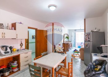 Sala da pranzo - Quadrilocale via Antares
 
5, Pozzallo - foto 8