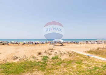 Vista dell\'acqua - Quadrilocale via Antares
 
5, Pozzallo - foto 25