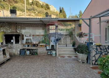 Terrazza - Villa quattro cappelle
 
2/A, Chiaramonte Gulfi - foto 10