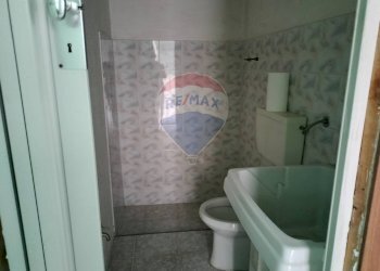 Bagno - Locale Commerciale Adimonti
46, Ragusa - foto 4