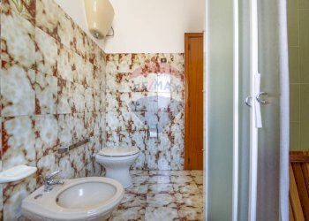Bagno - Casa indipendente Via  Romanelli
 
39, Bisenti - foto 9