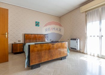 Camera / camera da letto - Casa indipendente Via  Romanelli
 
39, Bisenti - foto 12