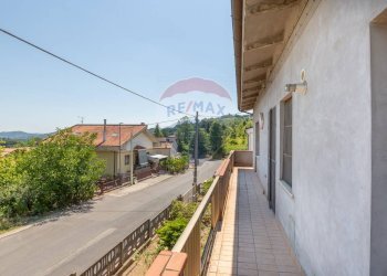 Balcone - Casa indipendente Via  Romanelli
 
39, Bisenti - foto 20