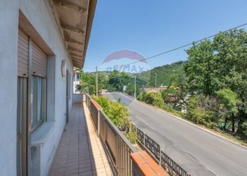 Balcone - Casa indipendente Via  Romanelli
 
39, Bisenti - foto 21