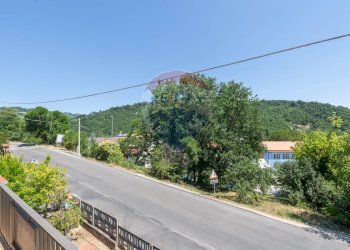 Vista delle montagne - Casa indipendente Via  Romanelli
 
39, Bisenti - foto 22