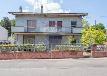 Casa all\'aperto - Casa indipendente Via  Romanelli
 
39, Bisenti - foto 35