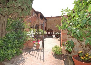 \nFoto 1\n - Rustico Trequanda - foto 1