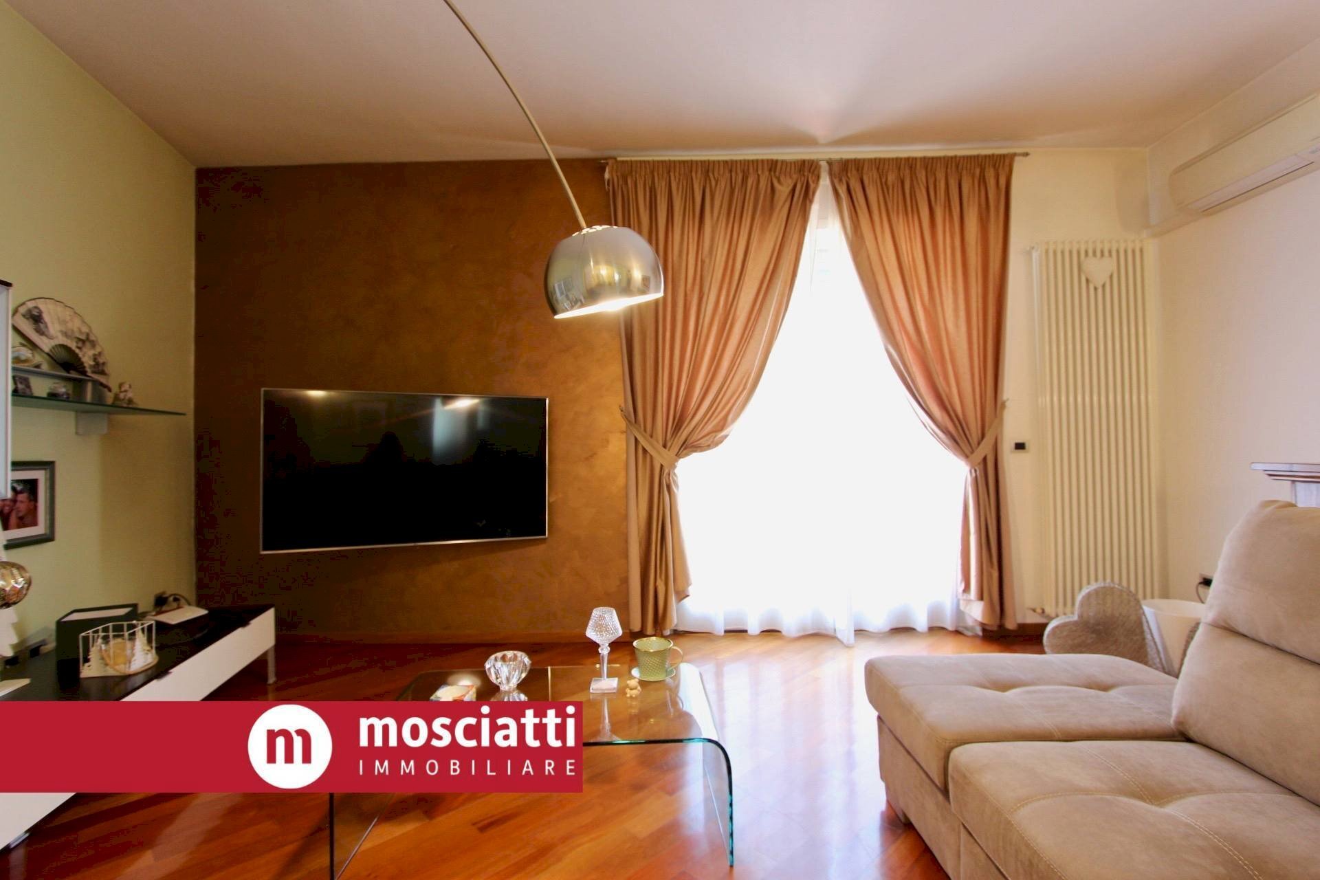 Foto 2 - Apartment Viale Cesare Battisti
 
13, Matelica - photo 2