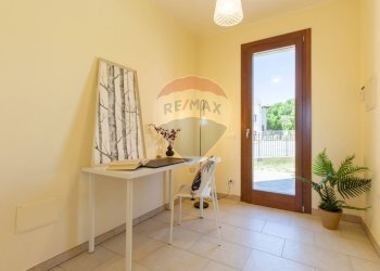 Ufficio - Villa a Schiera Via Parigi
 
34, Cagliari - foto 4
