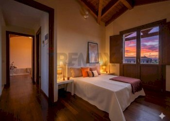 Camera / camera da letto - Villa a Schiera Via Parigi
 
34, Cagliari - foto 4