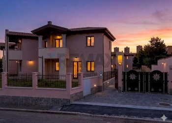 Casa all\'aperto - Villa a Schiera Via Parigi
 
34, Cagliari - foto 20