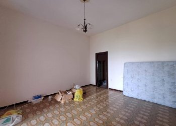 Foto 3 - Trilocale VIA MONTICELLI
 
60, Caserta - foto 3