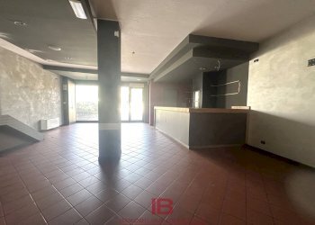 Foto 8 - Commercial Premises via marmora
 
16, Cuneo - photo 8