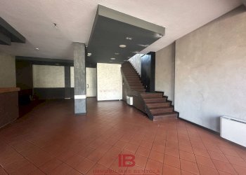 Foto 19 - Commercial Premises via marmora
 
16, Cuneo - photo 19