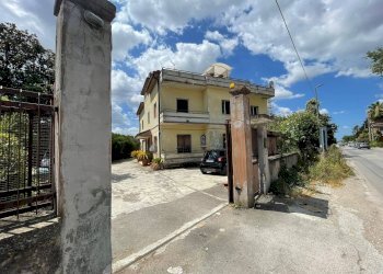 Foto 3 - Casa indipendente VIA MONDO
 
61, Caserta - foto 3