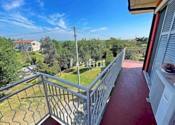 Balcone - Villa strada Pontestura, Casale Monferrato - foto 12