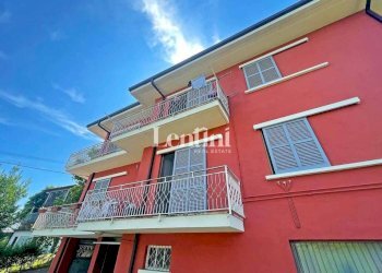 Facciata - Villa strada Pontestura, Casale Monferrato - foto 15