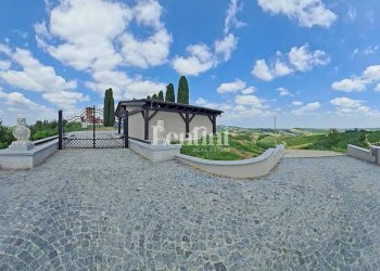 Cortile interno - Rustico strada Fittaria, Casorzo - foto 2