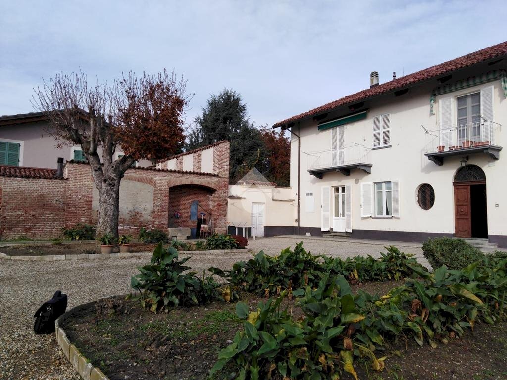 Four-room apartment Vicolo Dò Bartolomeo, Vigone - photo 2