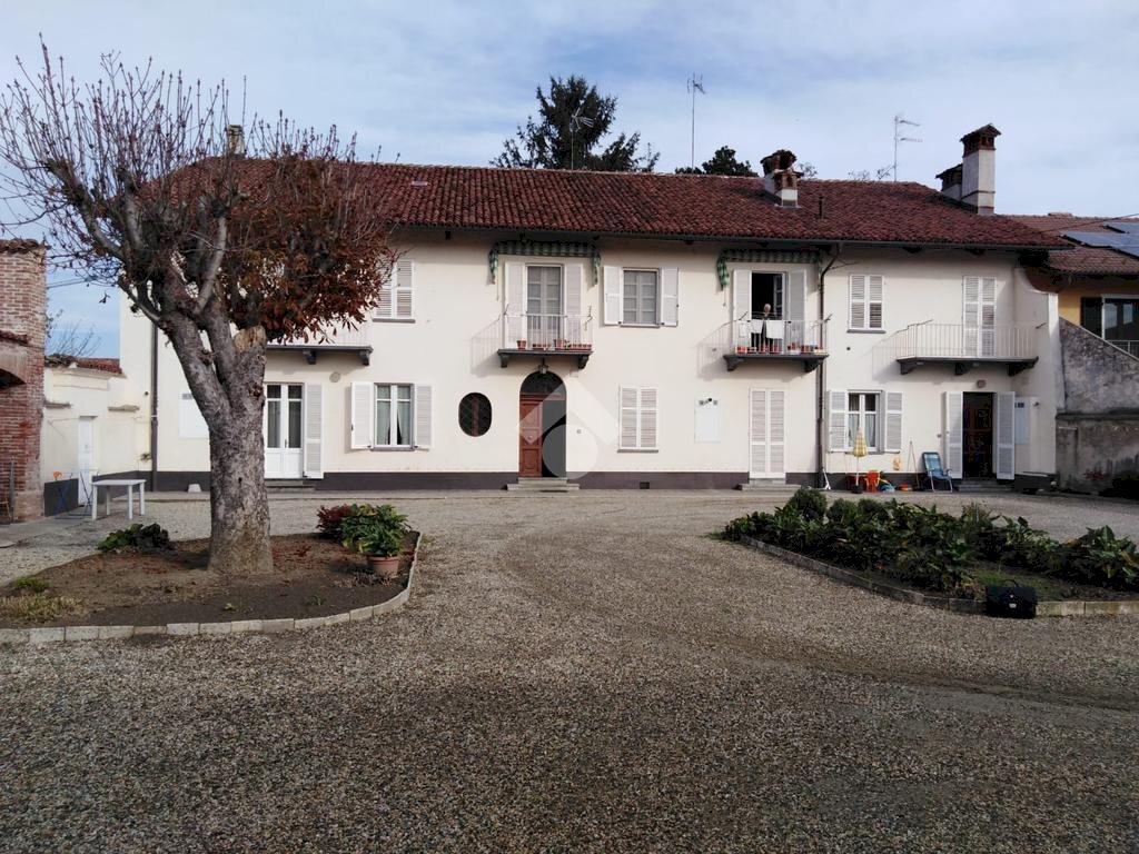 Four-room apartment Vicolo Dò Bartolomeo, Vigone - photo 3