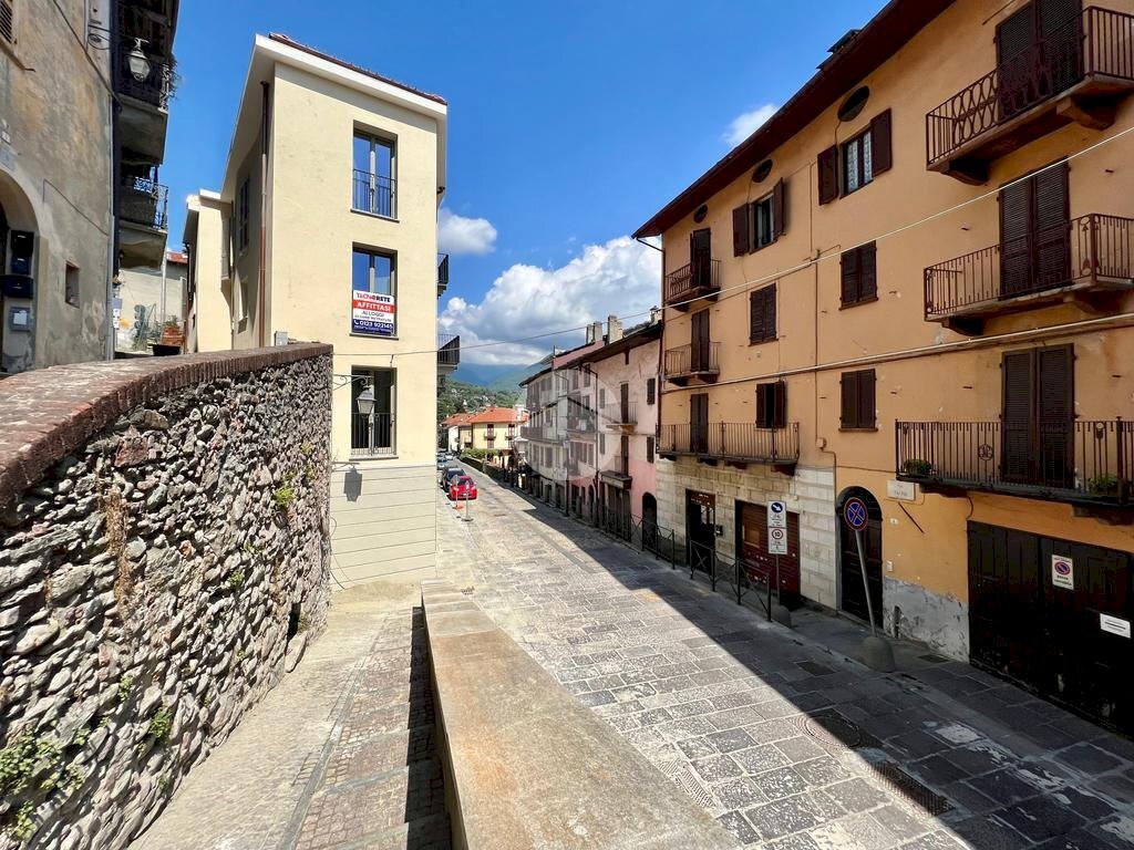 Bilocale Via umberto I, Lanzo Torinese - foto 2