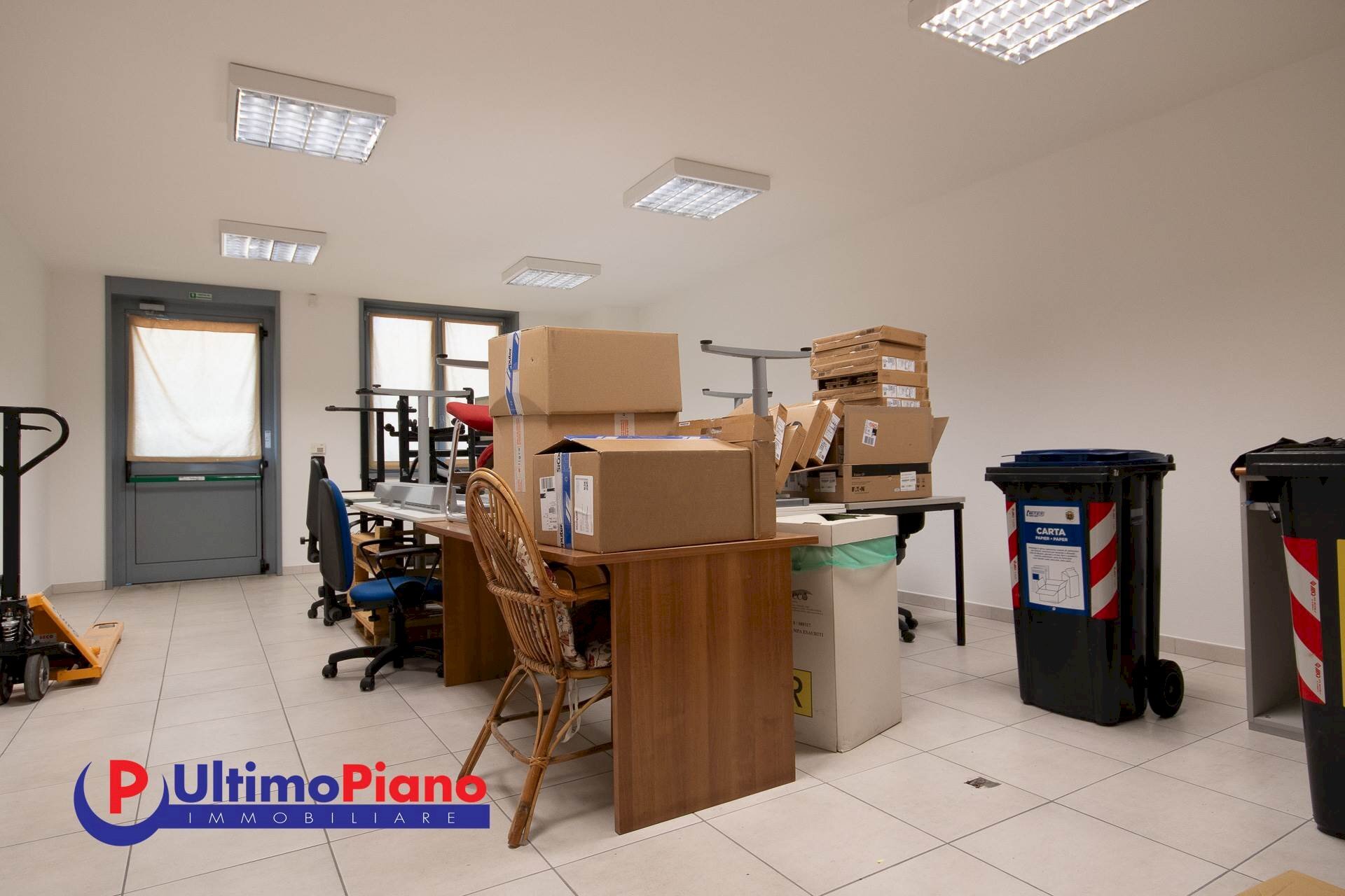 Ufficio Via Lavoratori Vittime Col du Mont 21, Aosta - foto 2