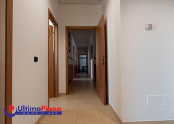 Ufficio Via Lavoratori Vittime Col du Mont 21, Aosta - foto 3