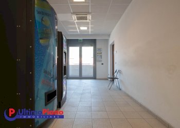 Ufficio Via Lavoratori Vittime Col du Mont 21, Aosta - foto 4