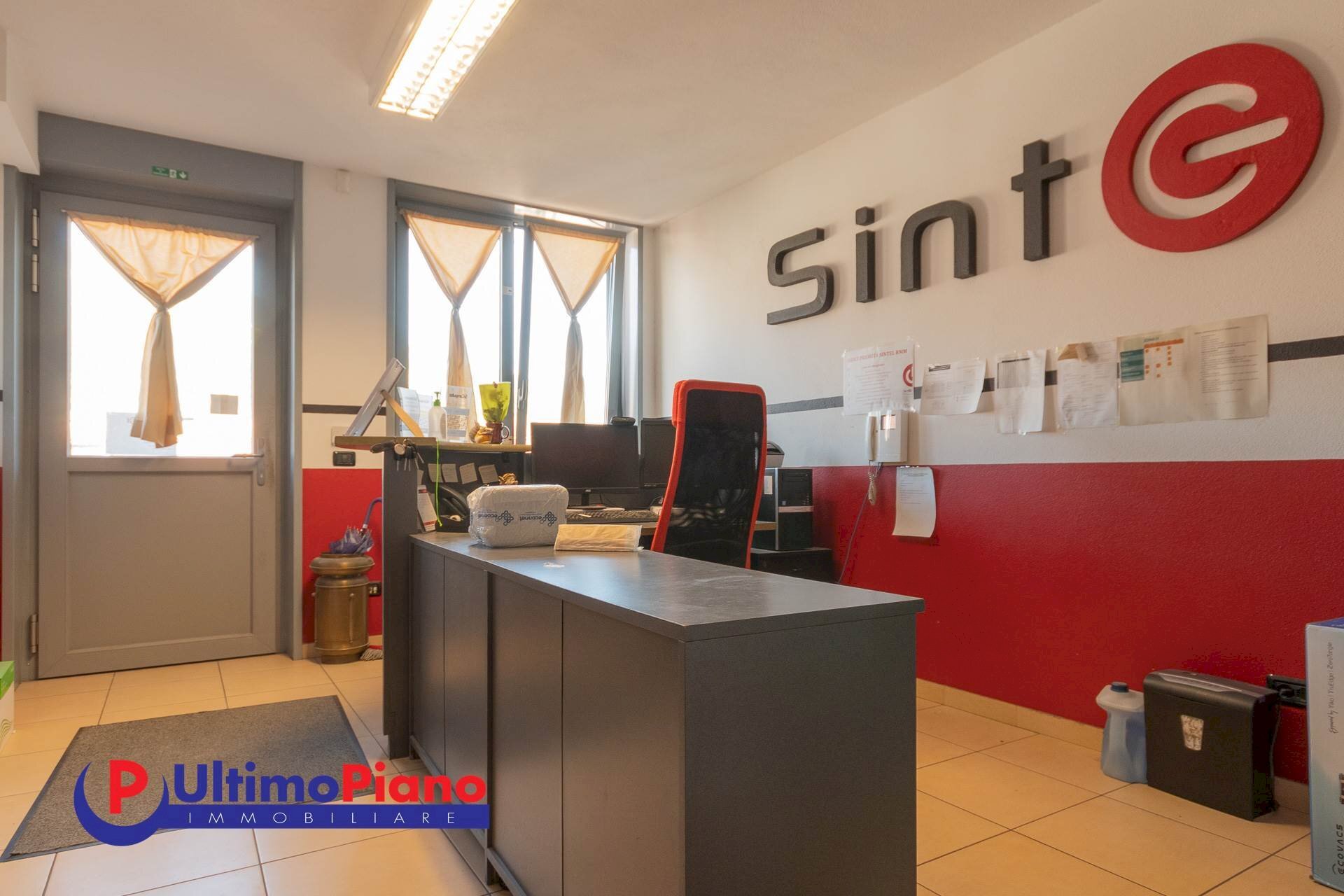 Ufficio Via Lavoratori Vittime Col du Mont 21, Aosta - foto 3