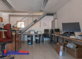 Ufficio Via Lavoratori Vittime Col du Mont 21, Aosta - foto 11
