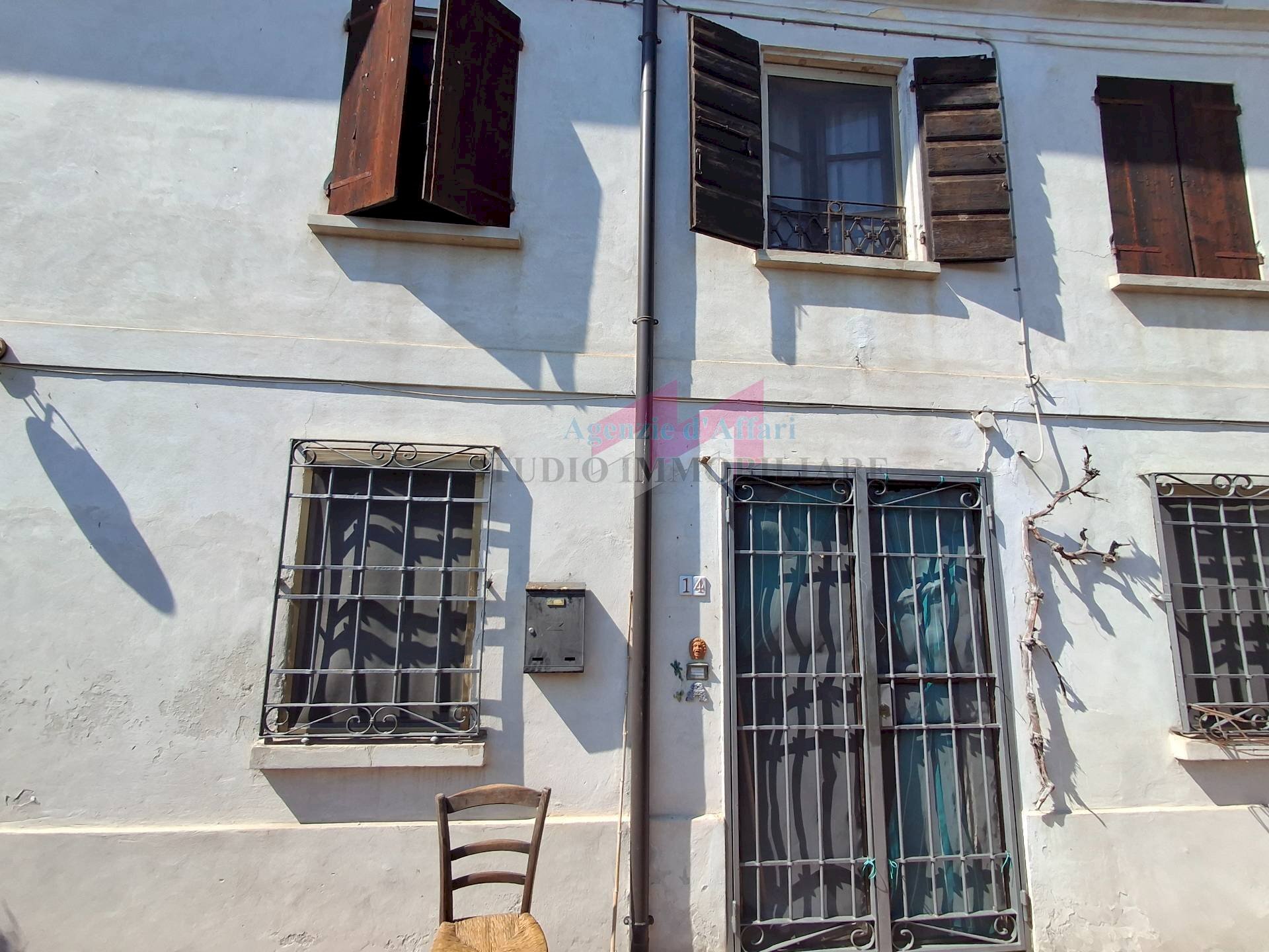 Foto 3 - Casa semi indipendente Cimitero
 
14, Serravalle a Po - foto 3