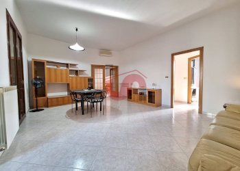 Foto 3 - Four-room apartment Piazza Bissolati
 
5, Benevento - photo 3