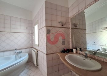 Foto 15 - Four-room apartment Piazza Bissolati
 
5, Benevento - photo 15