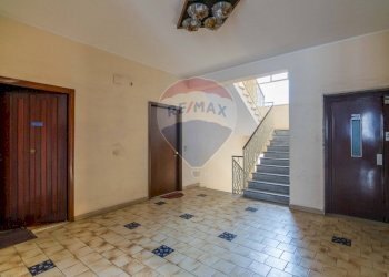 Scale - Appartamento Via Circumvallazione
 
24, Riposto - foto 8