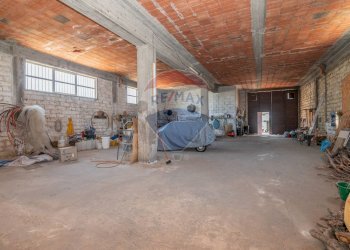 Parcheggio - Villa cda favarella
 
29, Caltagirone - foto 2