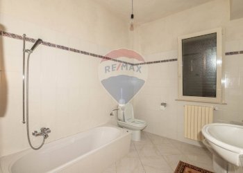 Bagno - Villa cda favarella
 
29, Caltagirone - foto 35
