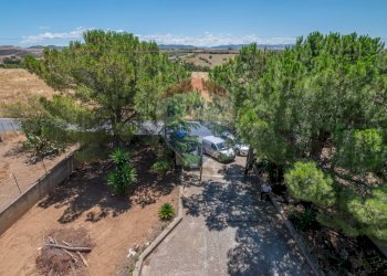 Giardino - Villa cda favarella
 
29, Caltagirone - foto 44