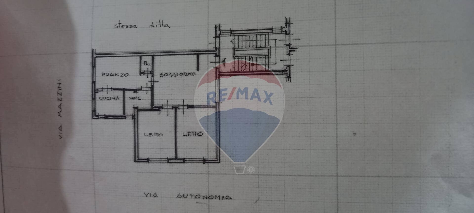 Pianta 2D - Quadrilocale Viale Autonomia
 
143, Caltagirone - planimetria 1