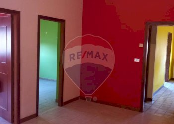 Hall / corridoio - Quadrilocale Viale Autonomia
 
143, Caltagirone - foto 19