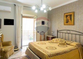 Camera / camera da letto - Appartamento Via Gravina
 
70, Tremestieri Etneo - foto 21