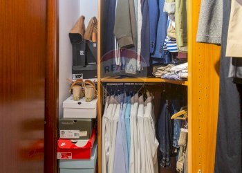 Cabina armadio - Appartamento Via Gravina
 
70, Tremestieri Etneo - foto 23