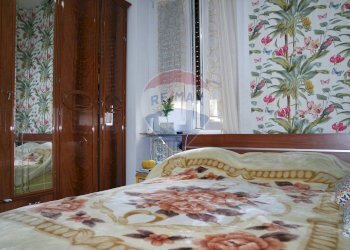 Camera / camera da letto - Three-room apartment Via Ceresole
 
15, Torino - photo 4