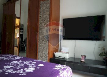 Camera / camera da letto - Three-room apartment Via Ceresole
 
15, Torino - photo 8