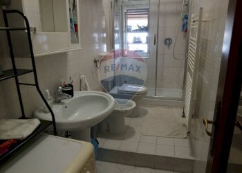 Bagno - Three-room apartment Via Ceresole
 
15, Torino - photo 13